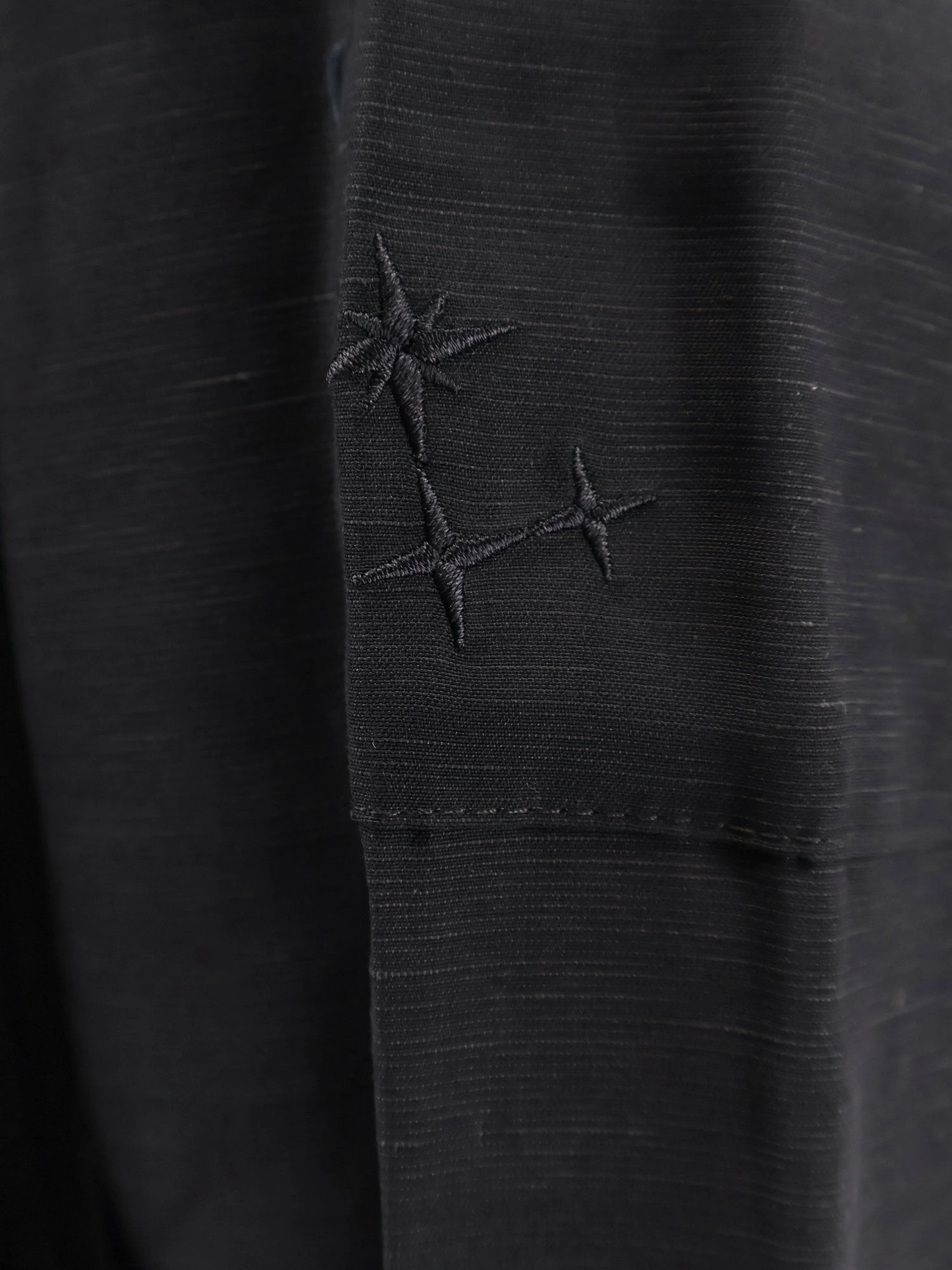 Viscose and linen bermuda shorts.webp