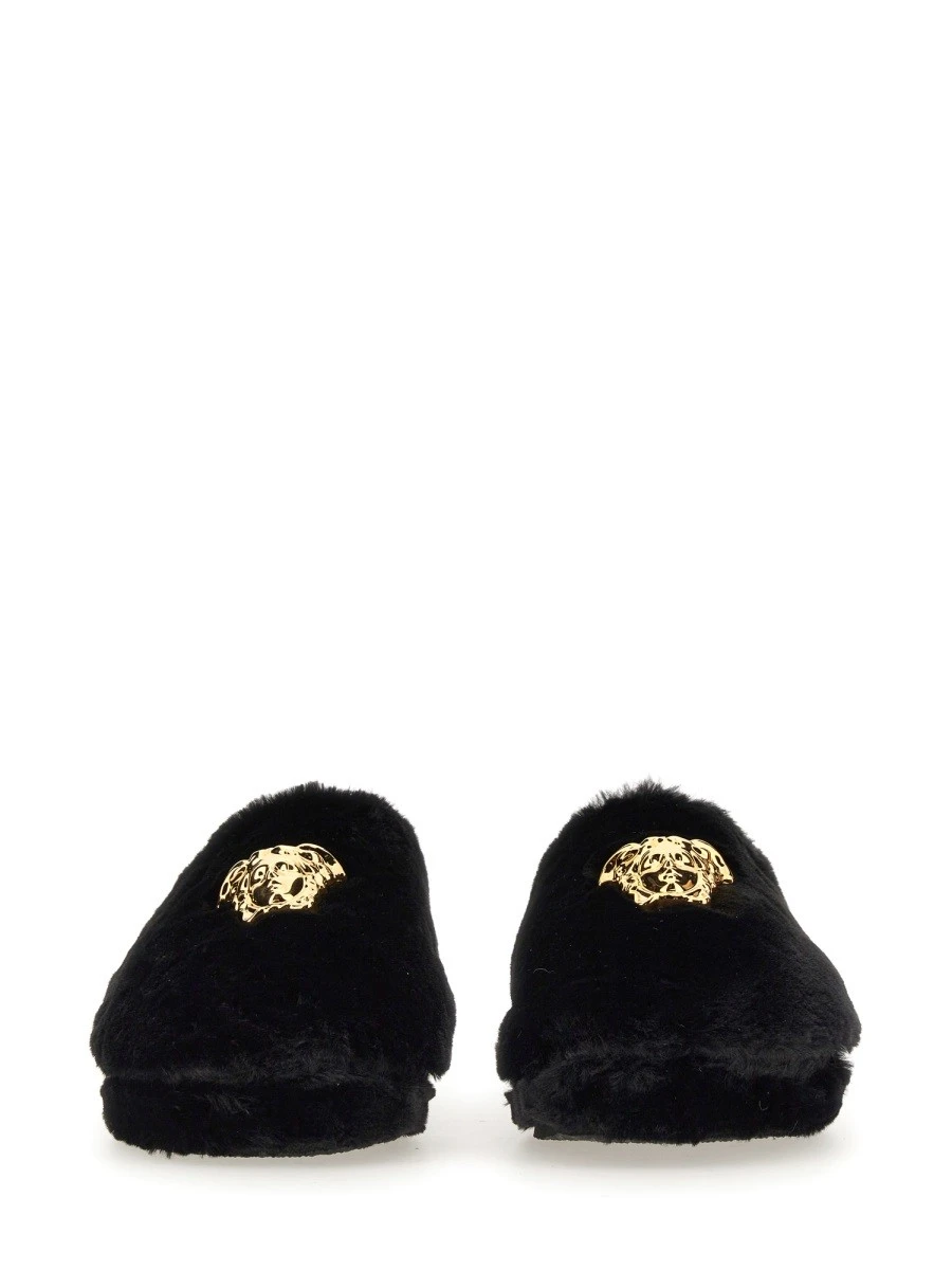 SLIPPERS "THE JELLYFISH".webp