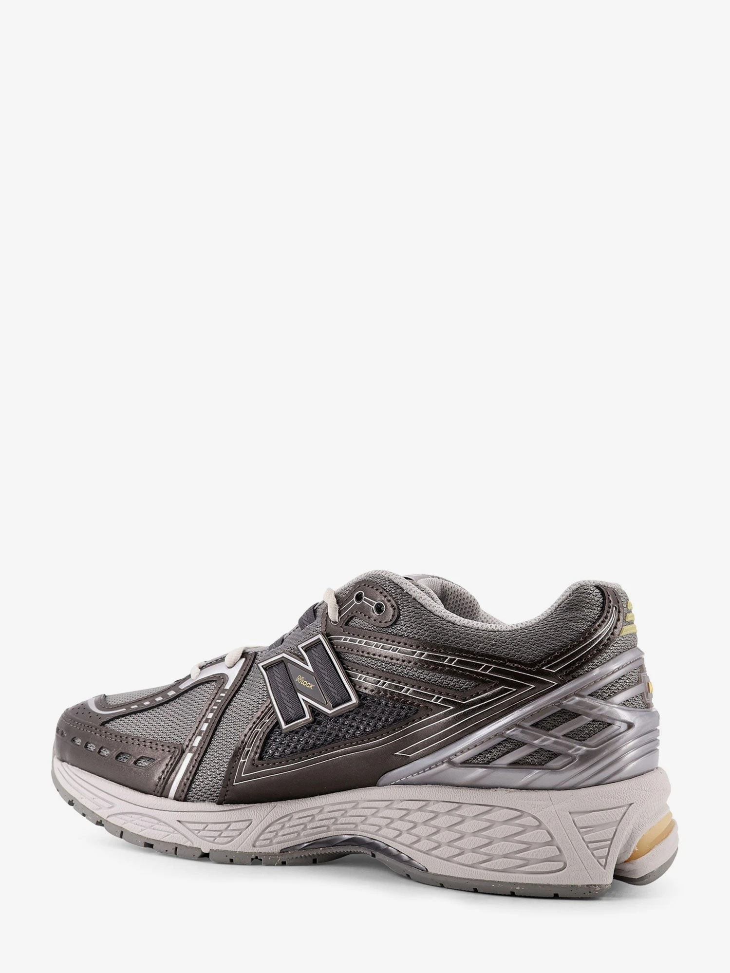 19064 mesh sneakers with logo on the side.webp