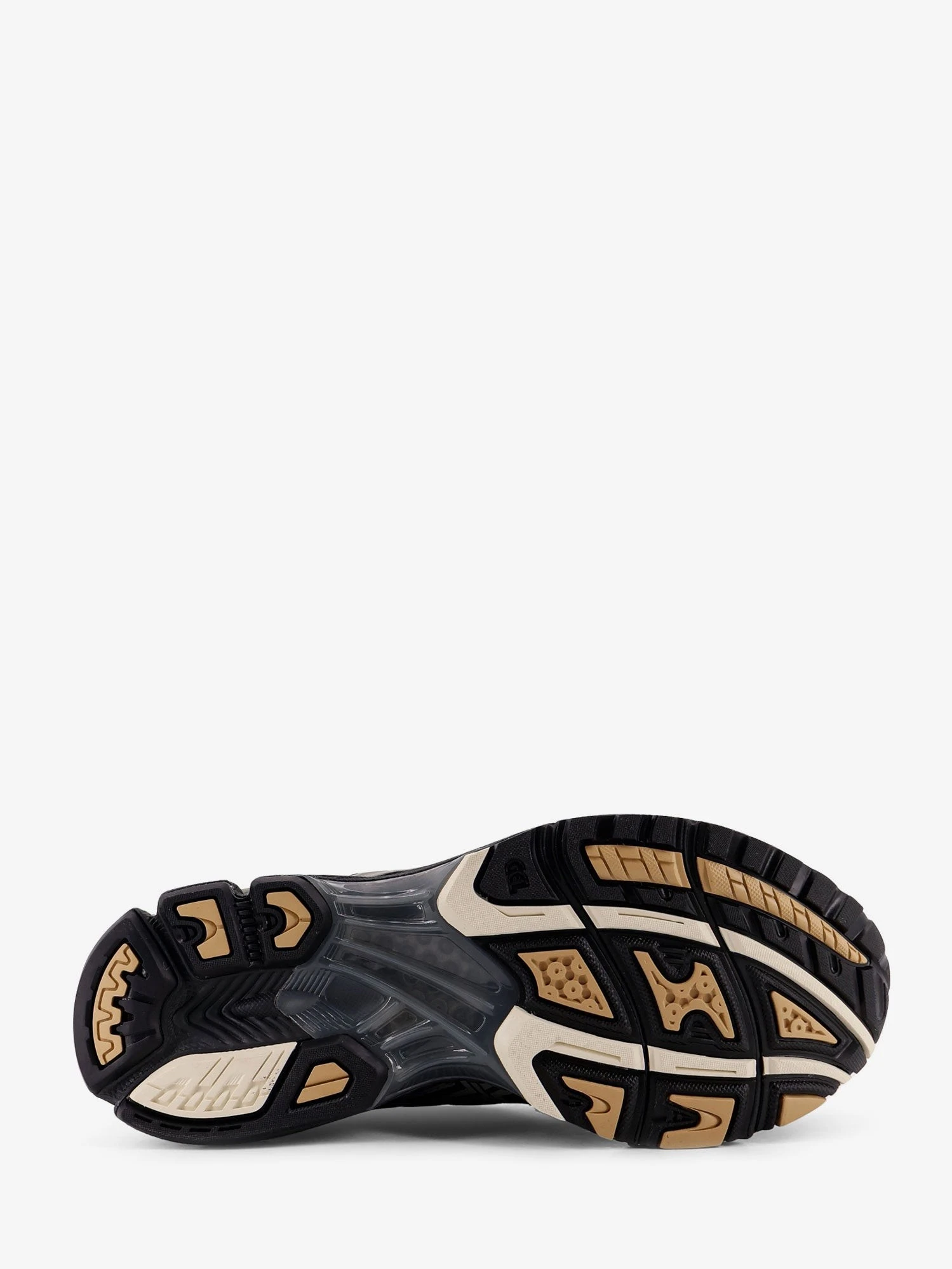 Gel Nimbus 10.1 mesh sneakers with logo on the side.webp