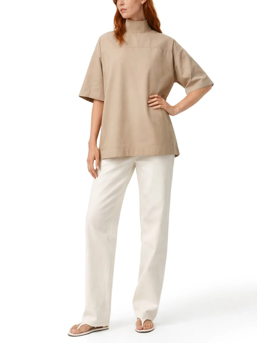 COTTON TOP WITH RAISED COLLAR.webp