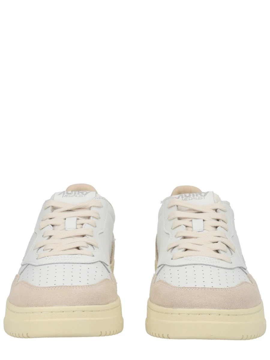 "MEDALIST LOW" SNEAKER.webp