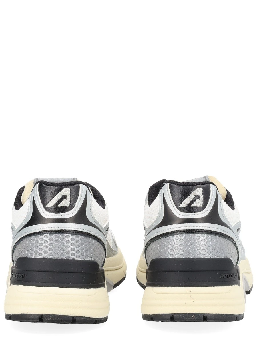 "HYPERWAY" SNEAKER.webp