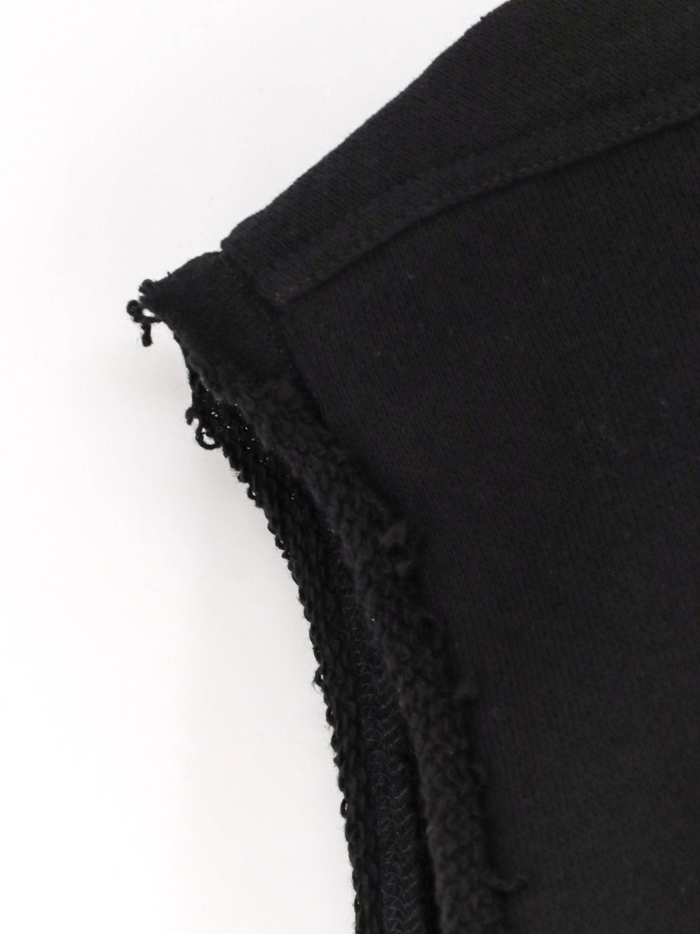 Sleeveless organic cotton sweatshirt.webp