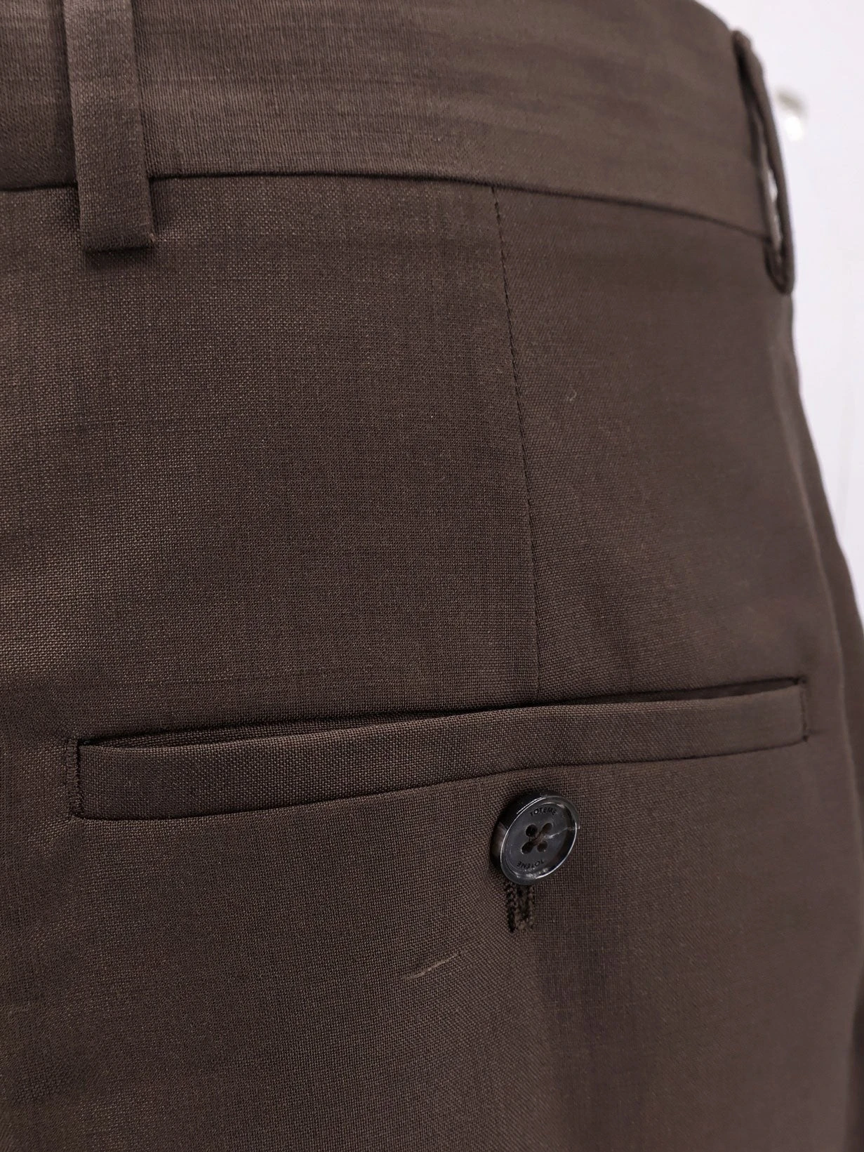 Wool trousers with pinces.webp