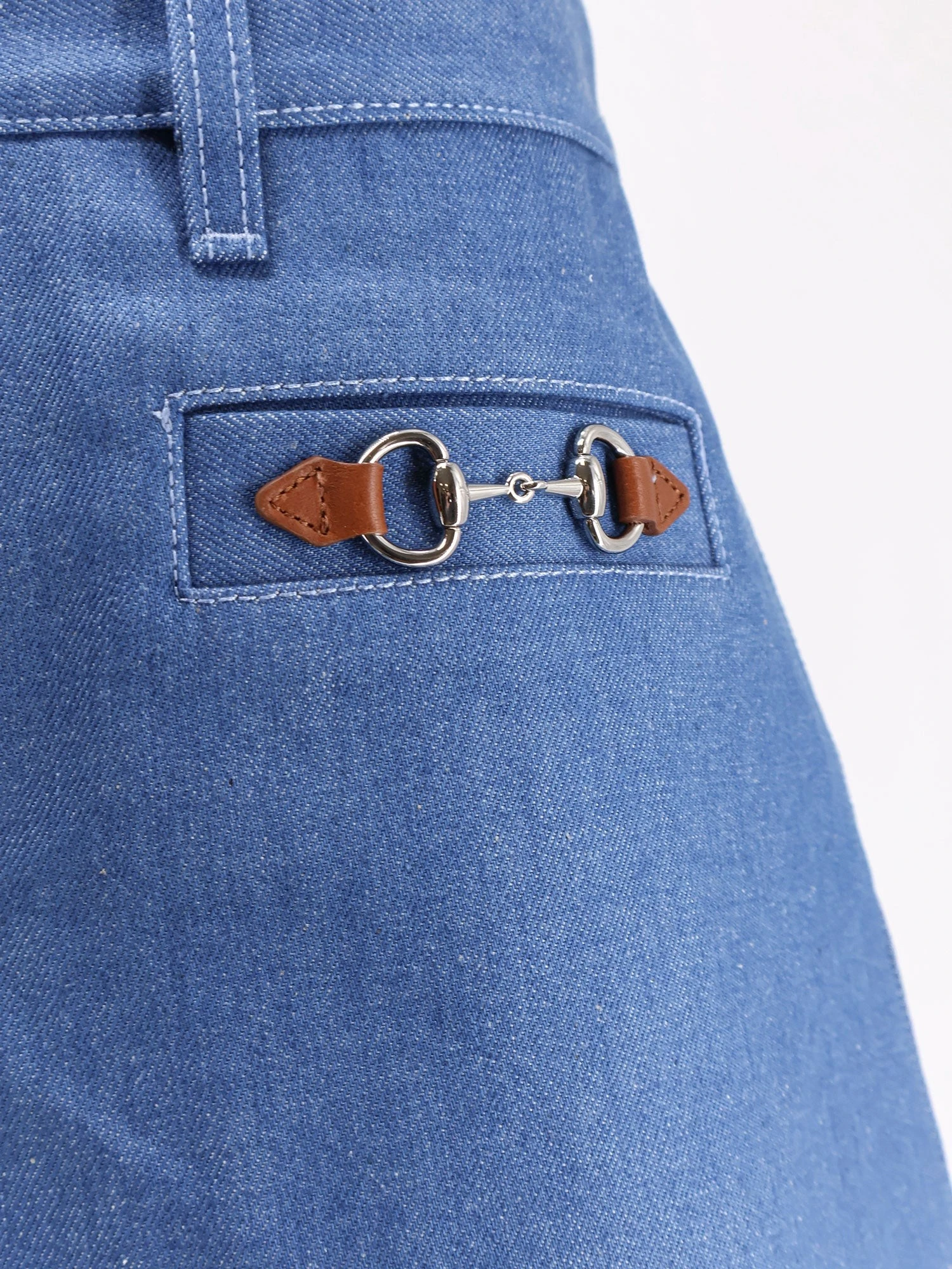 Cotton shorts with frontal iconic Horsebits.webp