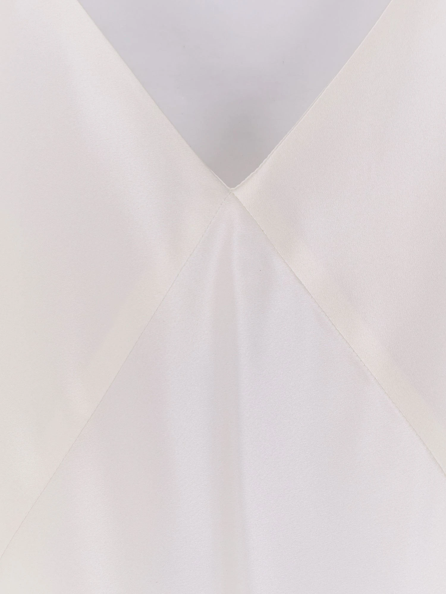 Mxebacco silk top.webp