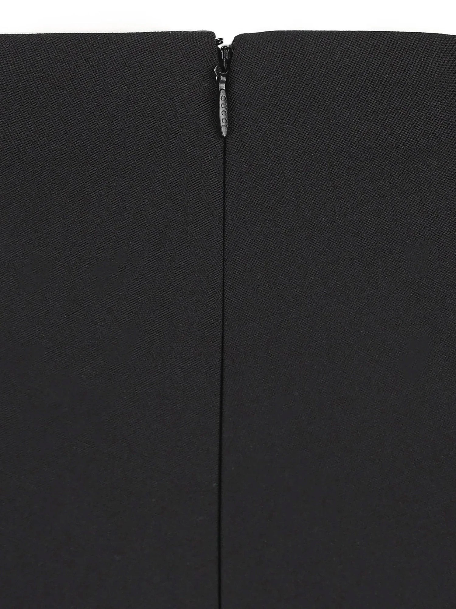 Technical stretch wool trousers.webp