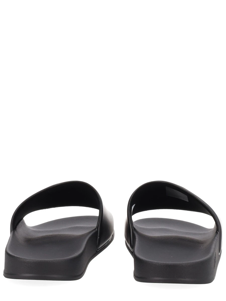 "SA-BLOOP" SLIPPER.webp