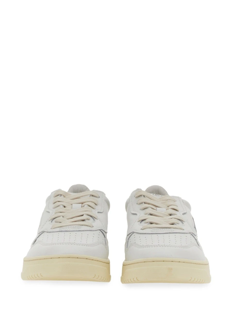 "MEDALIST LOW" SNEAKER.webp