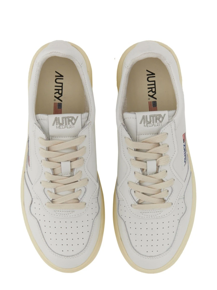 "MEDALIST LOW" SNEAKER.webp