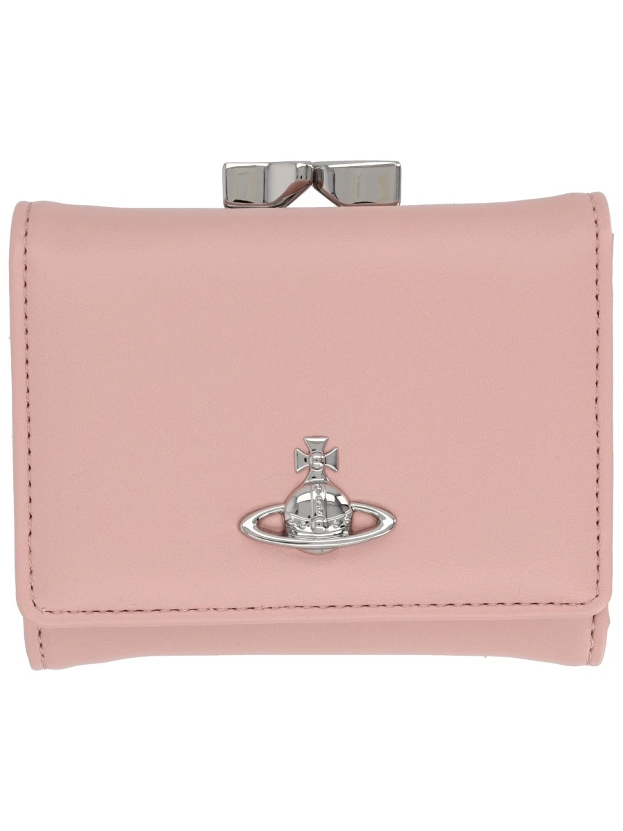 "SMALL FRAME" PORTFOLIO.webp