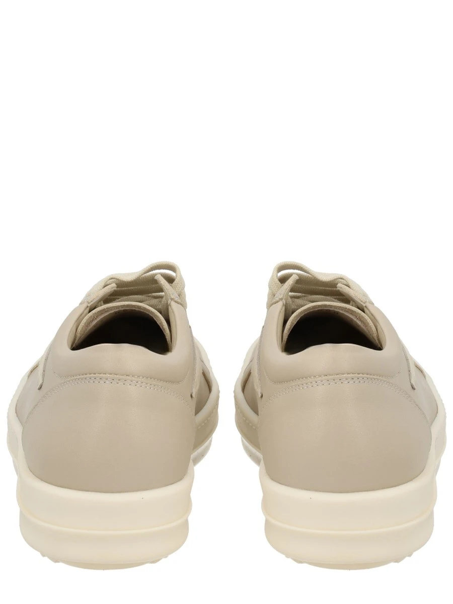 "VINTAGE SNEAKS" SNEAKER.webp