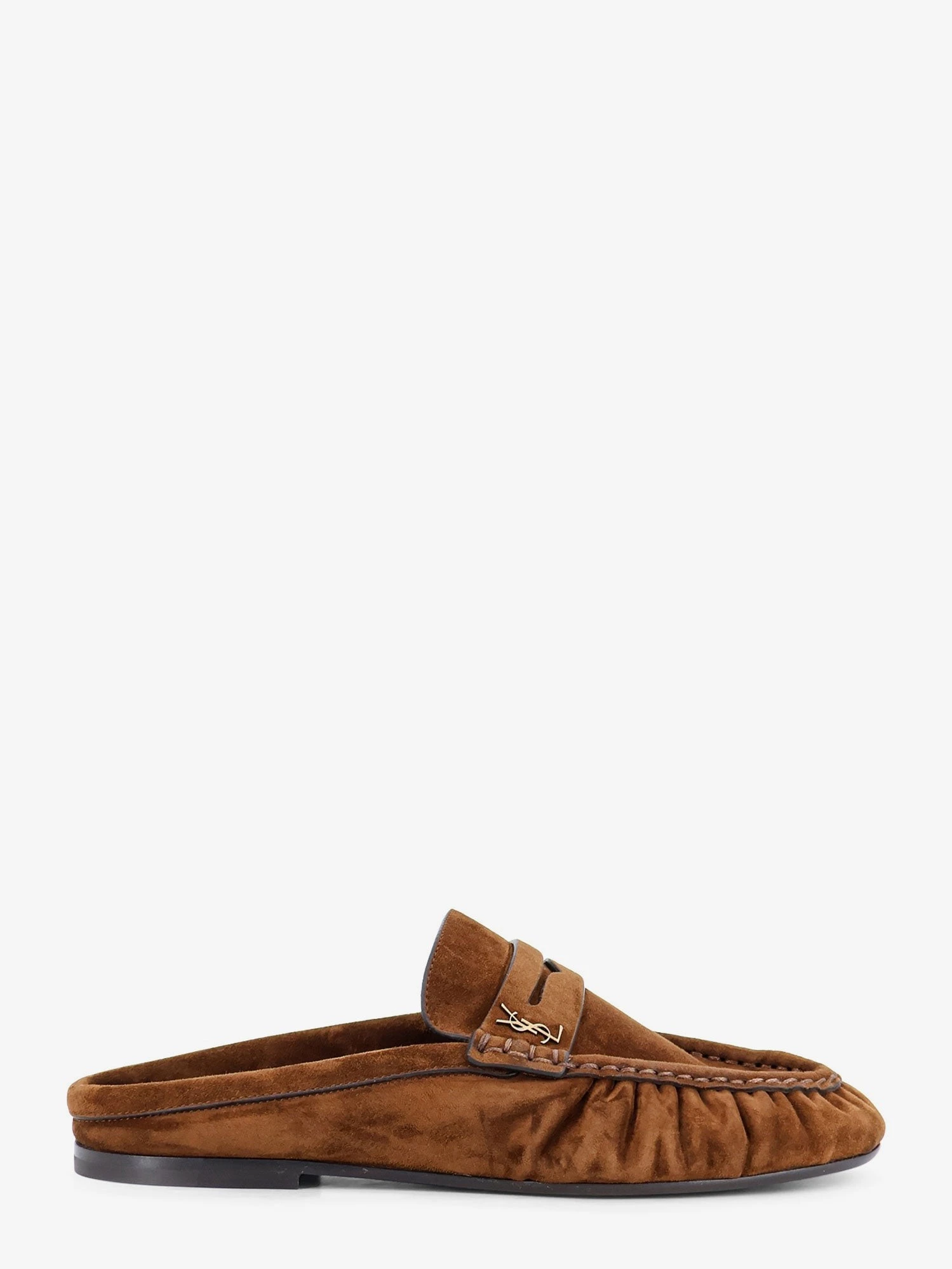 Le Loafer 05 Moc suede loafer.webp