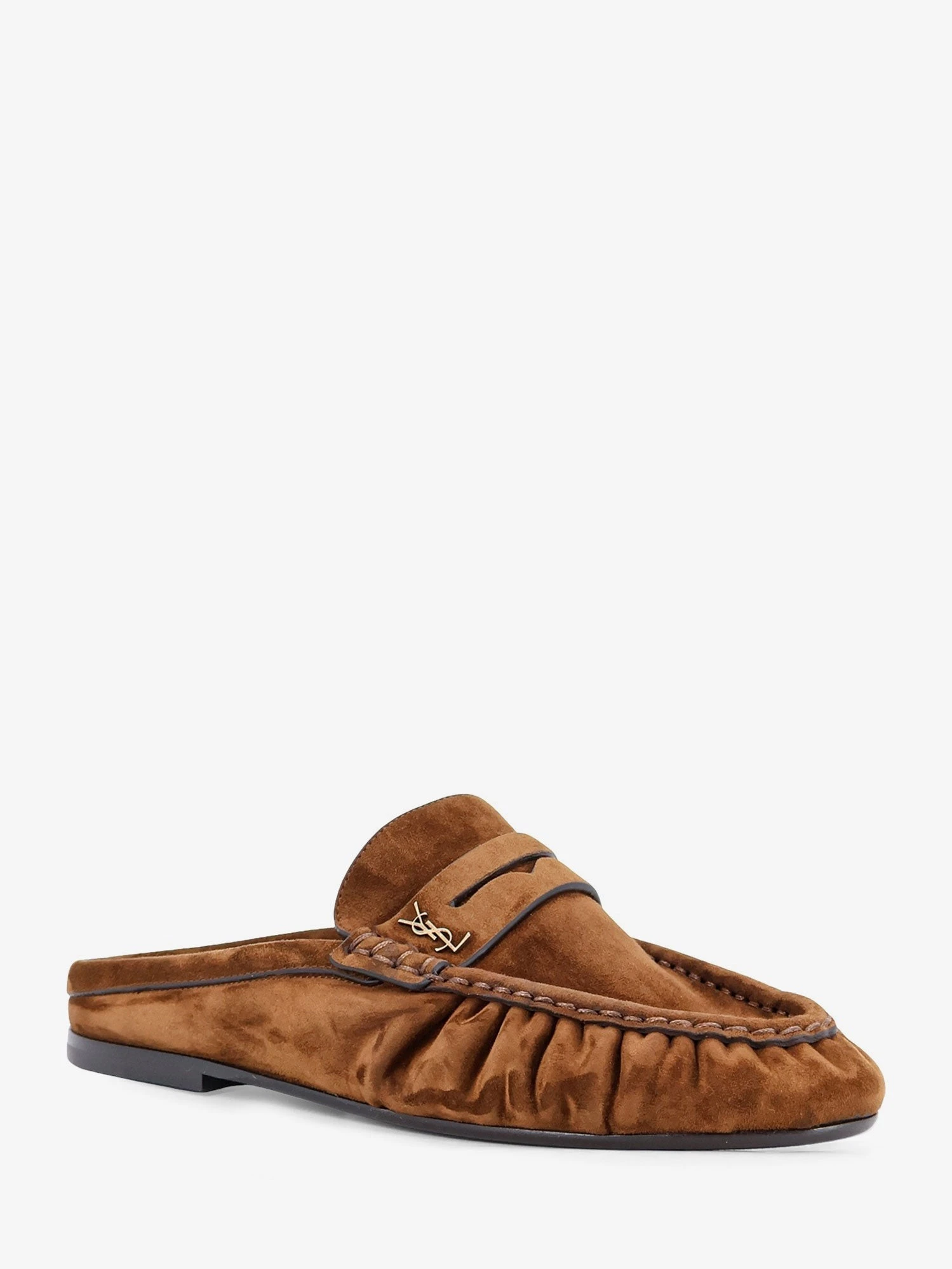 Le Loafer 05 Moc suede loafer.webp
