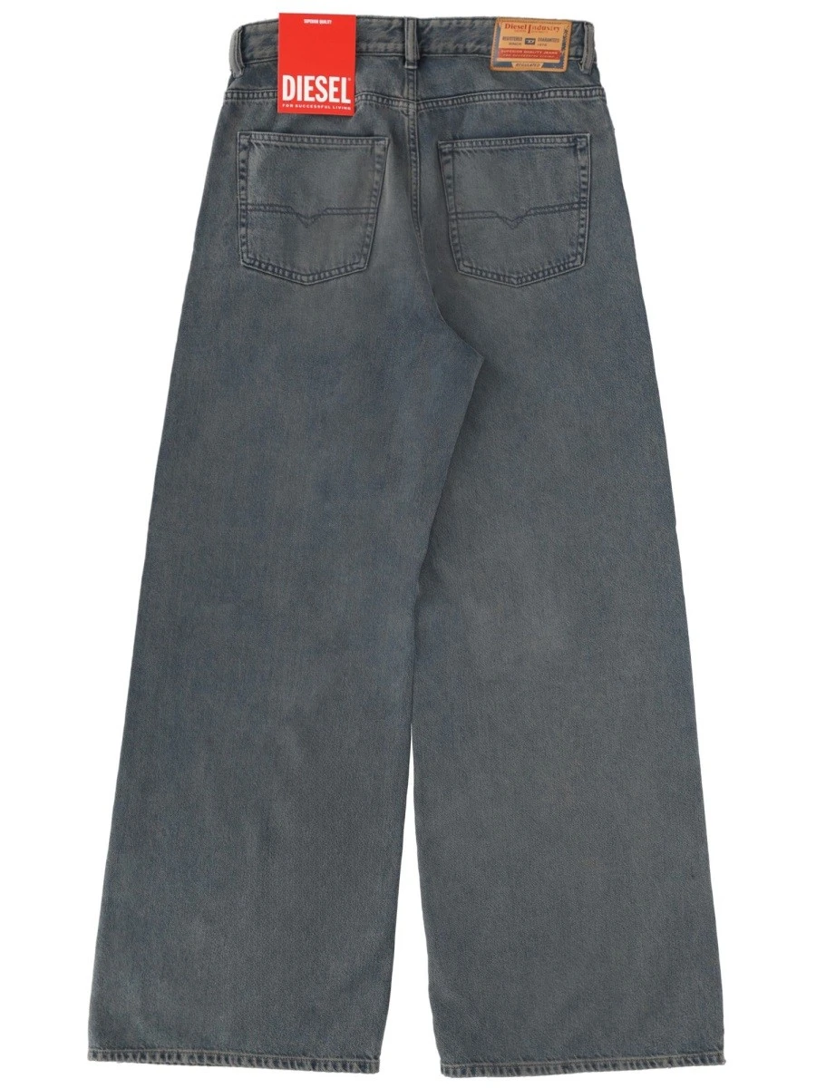 "1996 D-SIRE" JEANS.webp