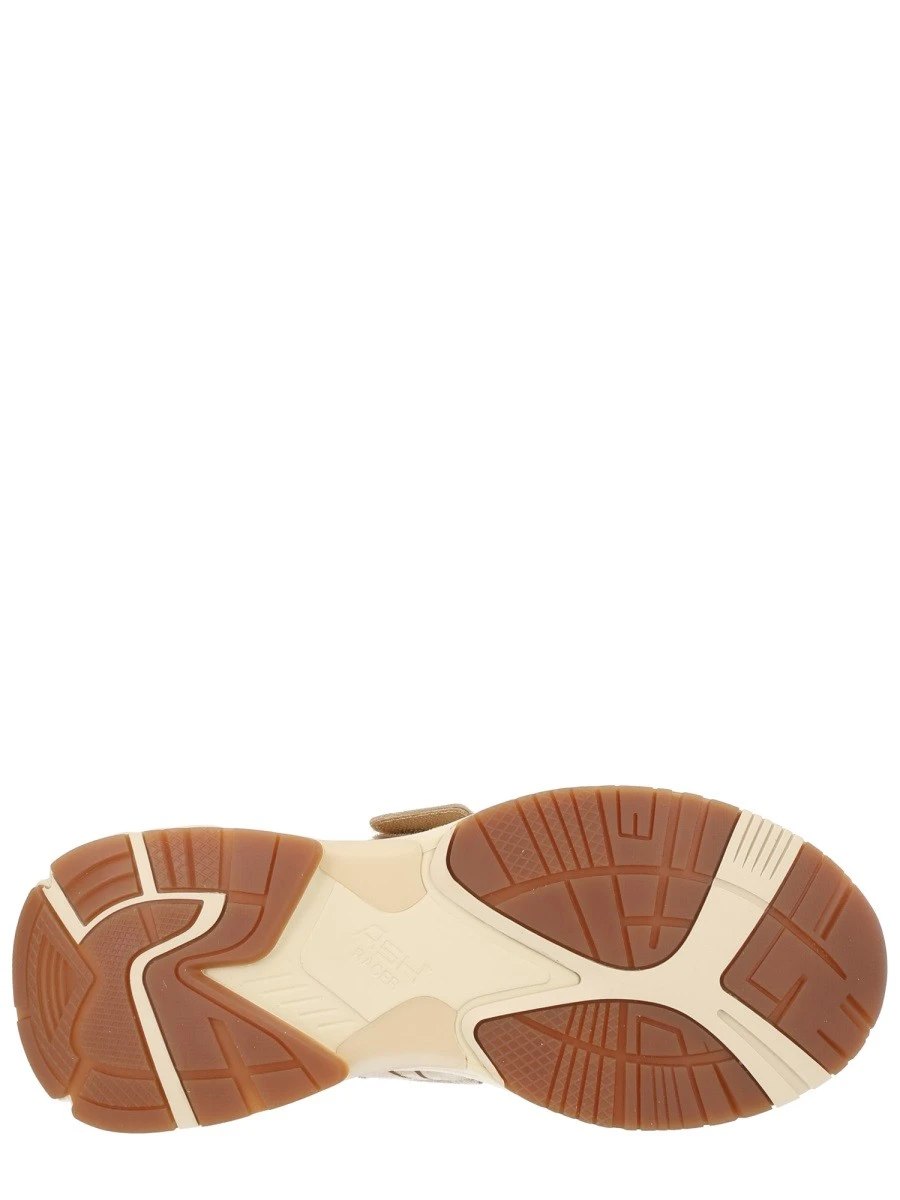 SNEAKER "ROLLS".webp