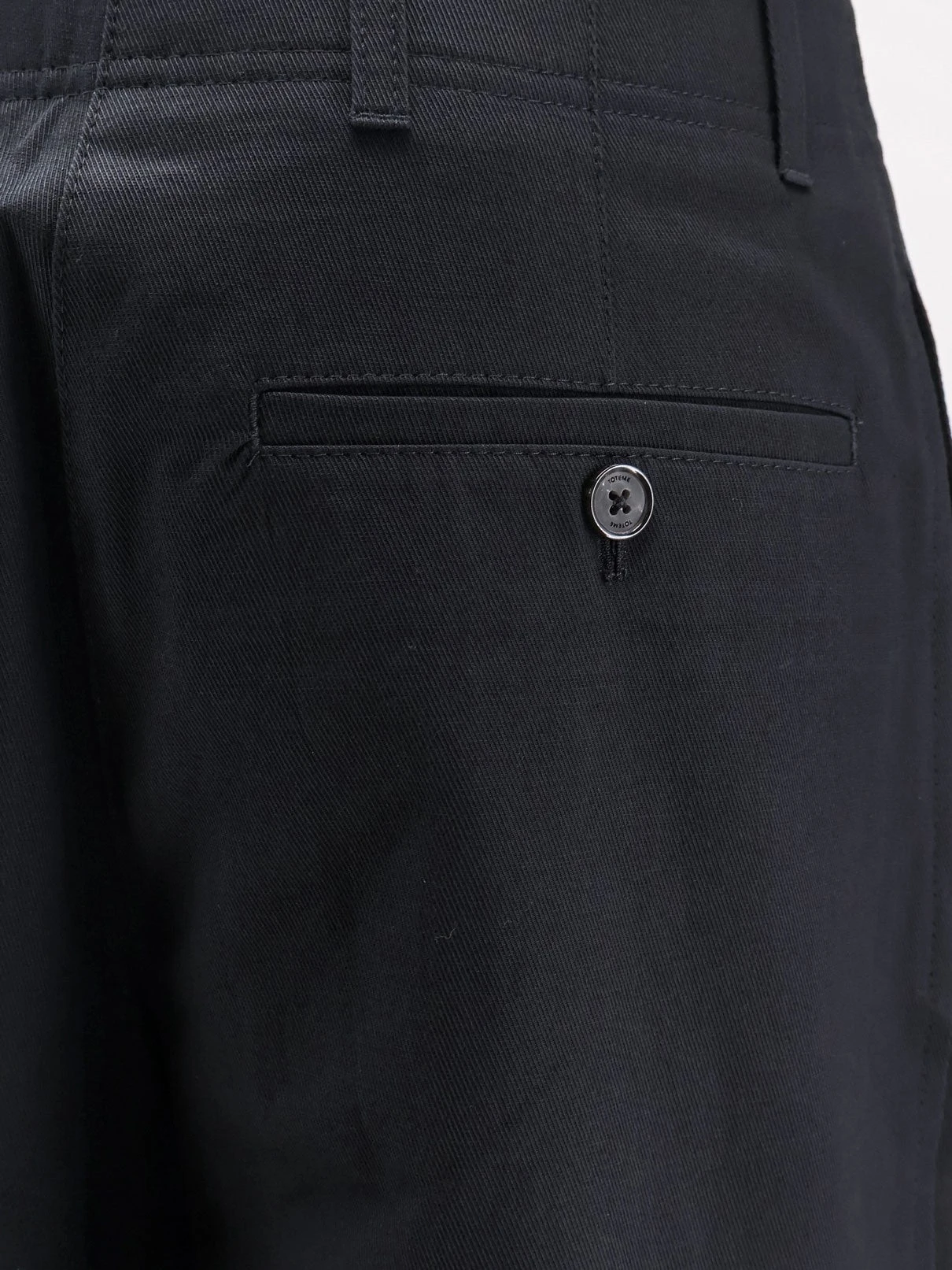 Relaxed cotton trousers.webp