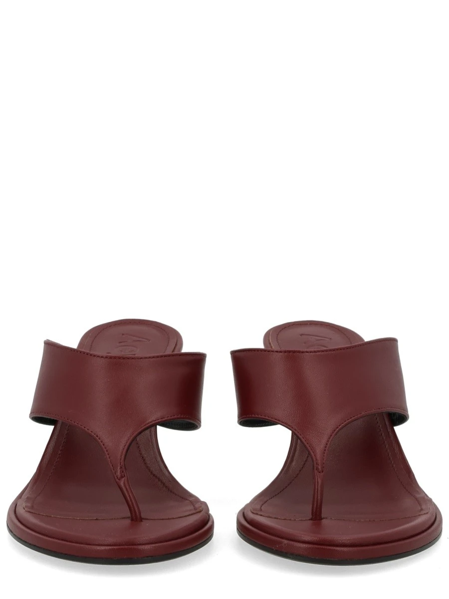 THONG SANDAL WITH HEEL.webp