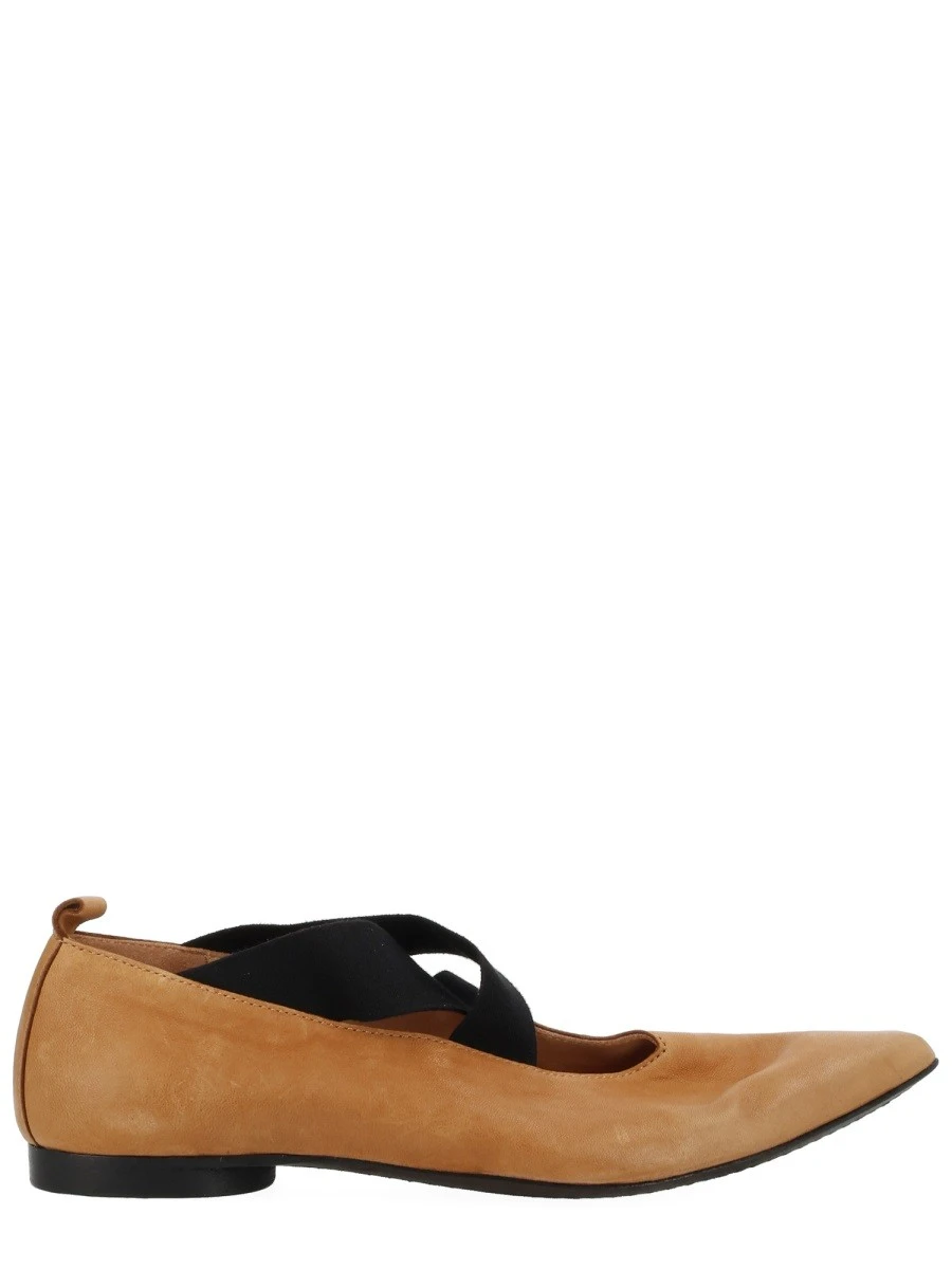 "POINTED" BALLERINA.webp