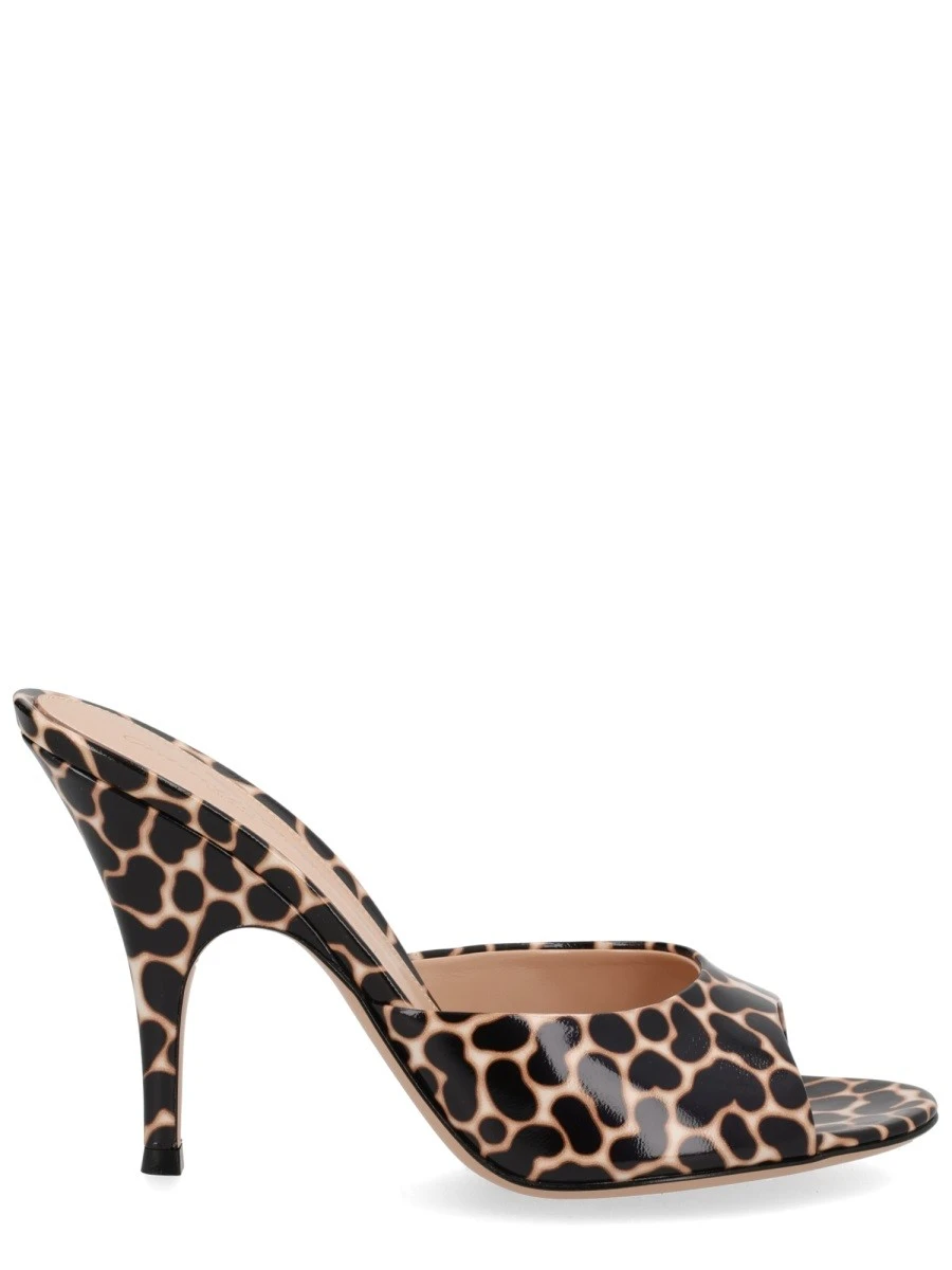 "SOFIA" MULE WITH HEEL.webp