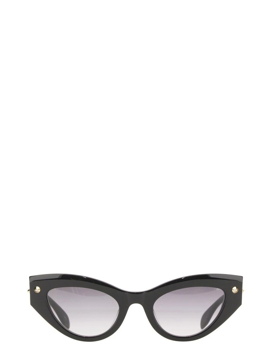 CAT-EYE SUNGLASSES SPIKE STUDS.webp
