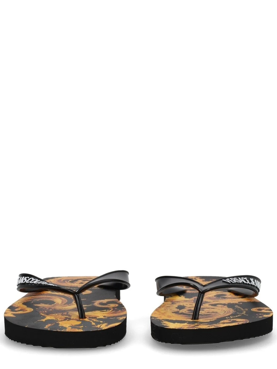 THONG SANDAL WITH LOGO.webp