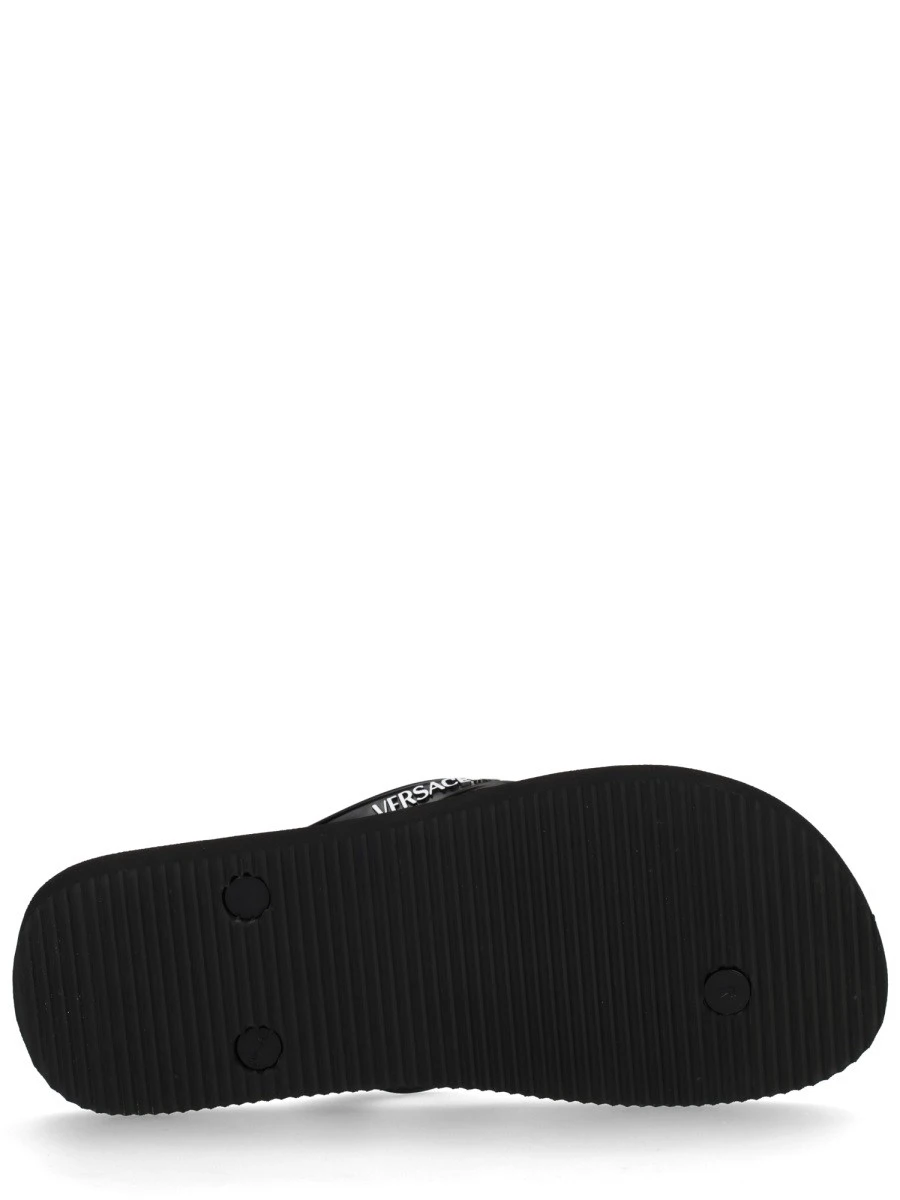 THONG SANDAL WITH LOGO.webp