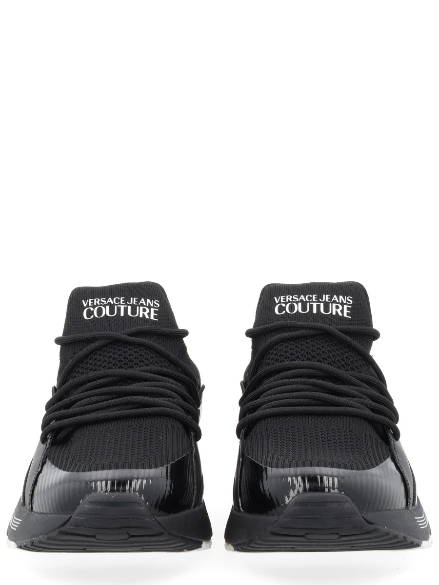 SNEAKER CON LOGO.webp