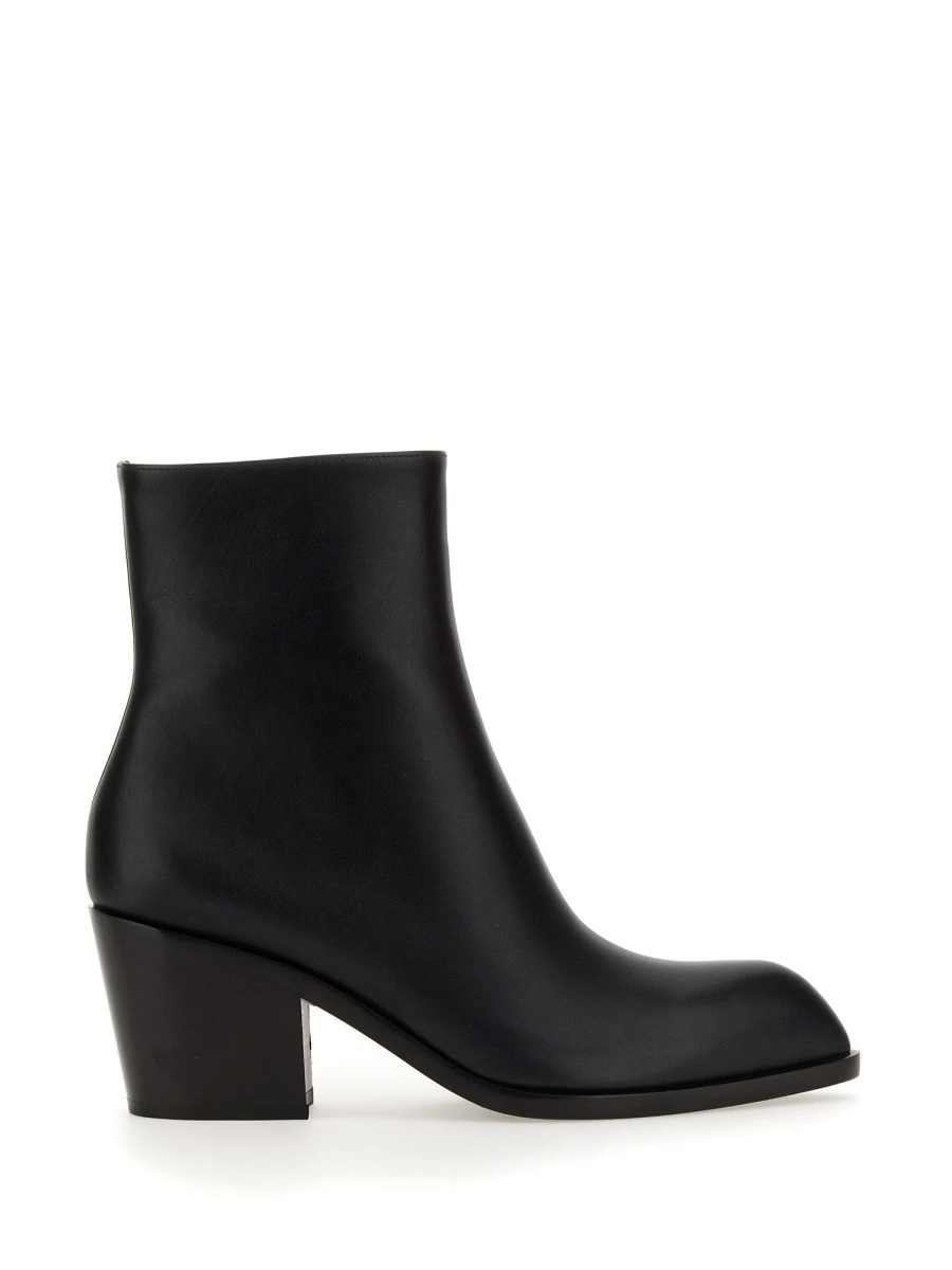 LEATHER BOOT.webp