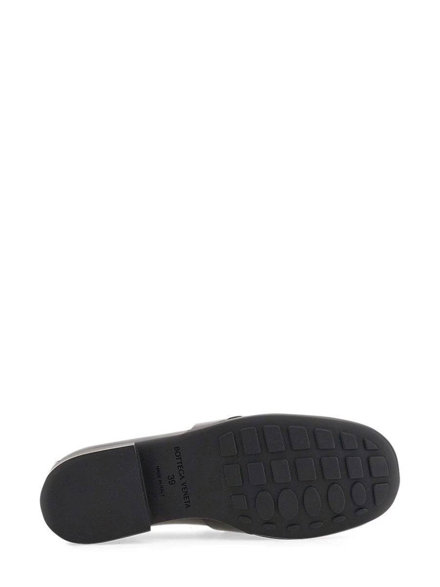 LOAFER MADAME.webp