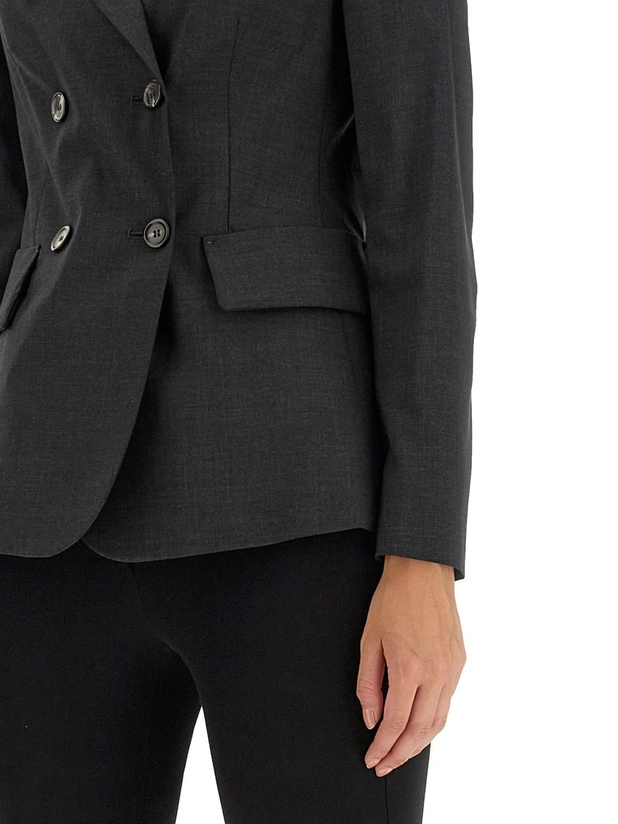 DOUBLE-BREASTED JACKET.webp