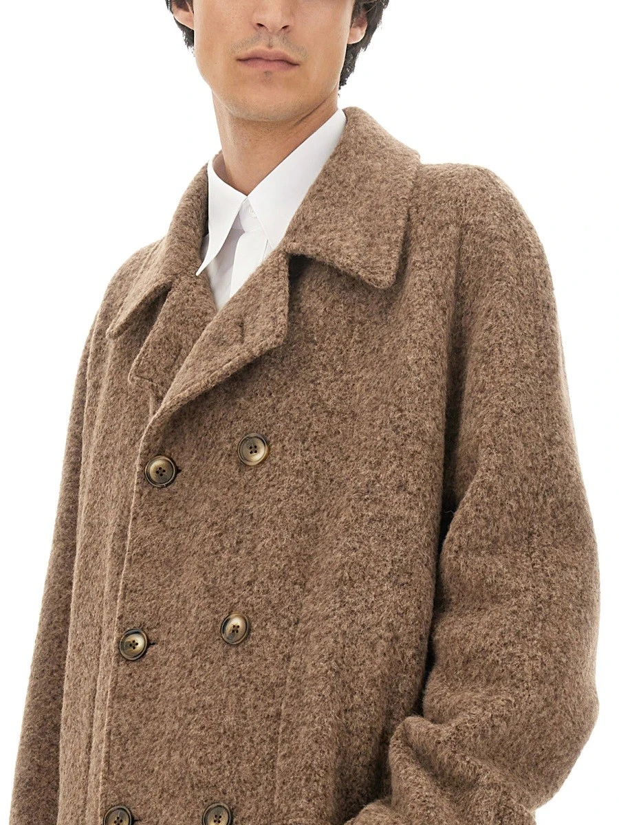 DOUBLE-BREASTED COAT.webp