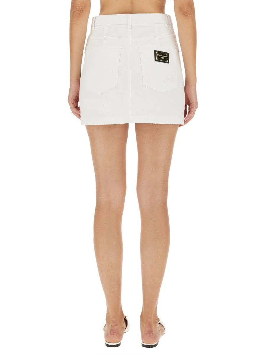 MINI SKIRT.webp