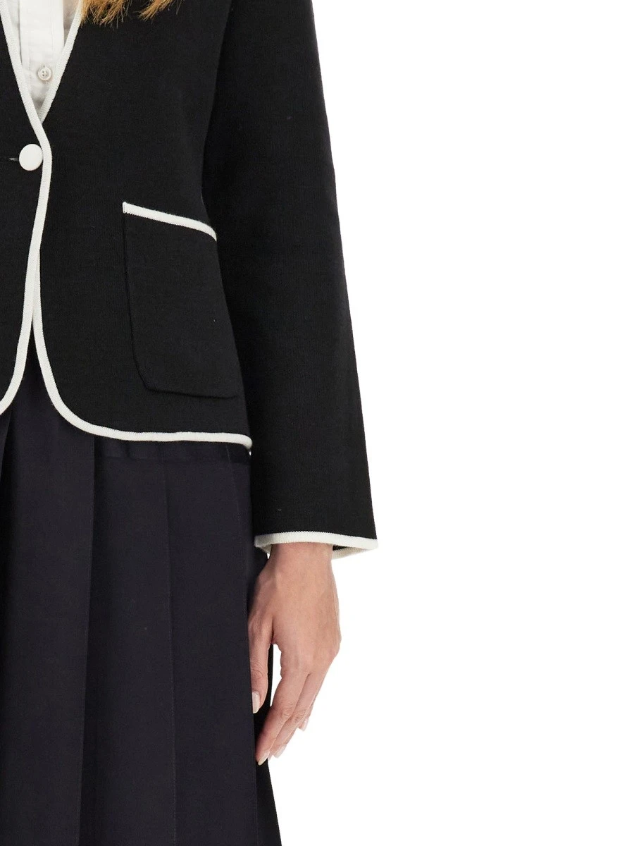 SINGLE-BREASTED COLLARLESS JACKET.webp