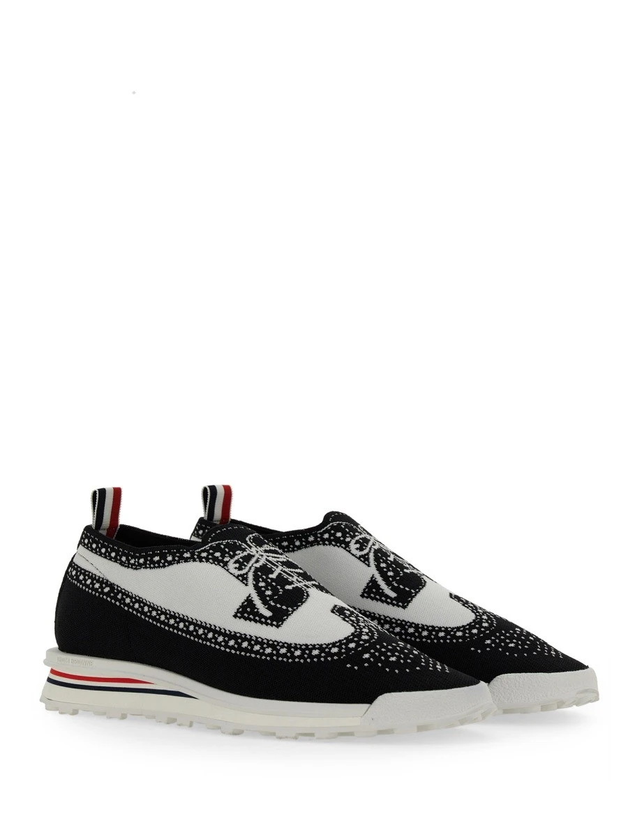 TECH RUNNER SNEAKER.webp
