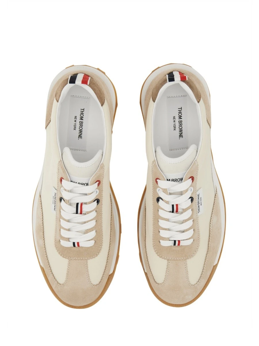 TECH RUNNER SNEAKER.webp