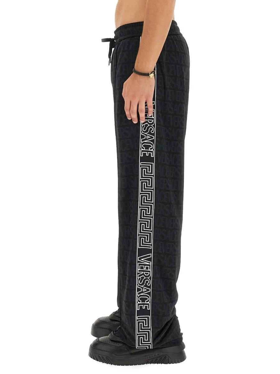 JOGGING PANTS.webp