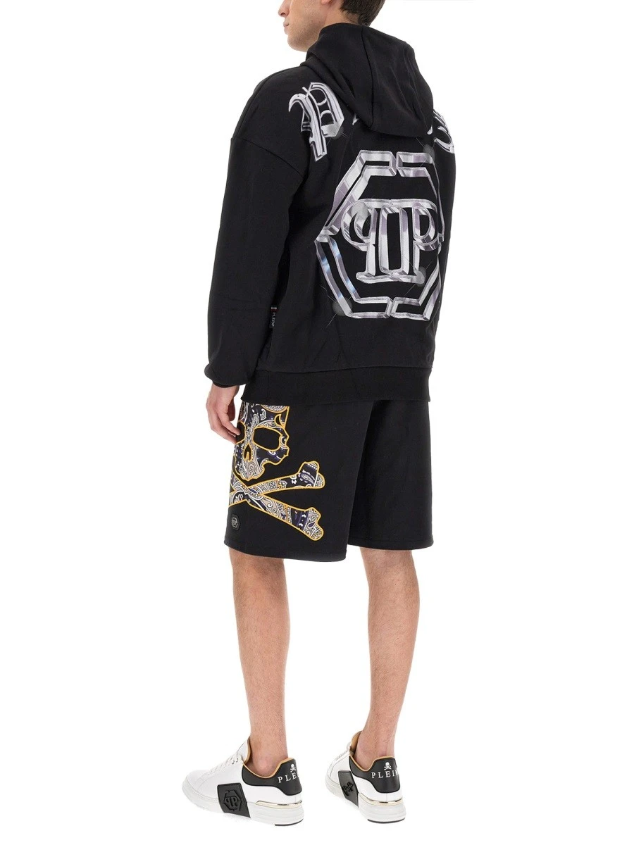 HOODIE.webp