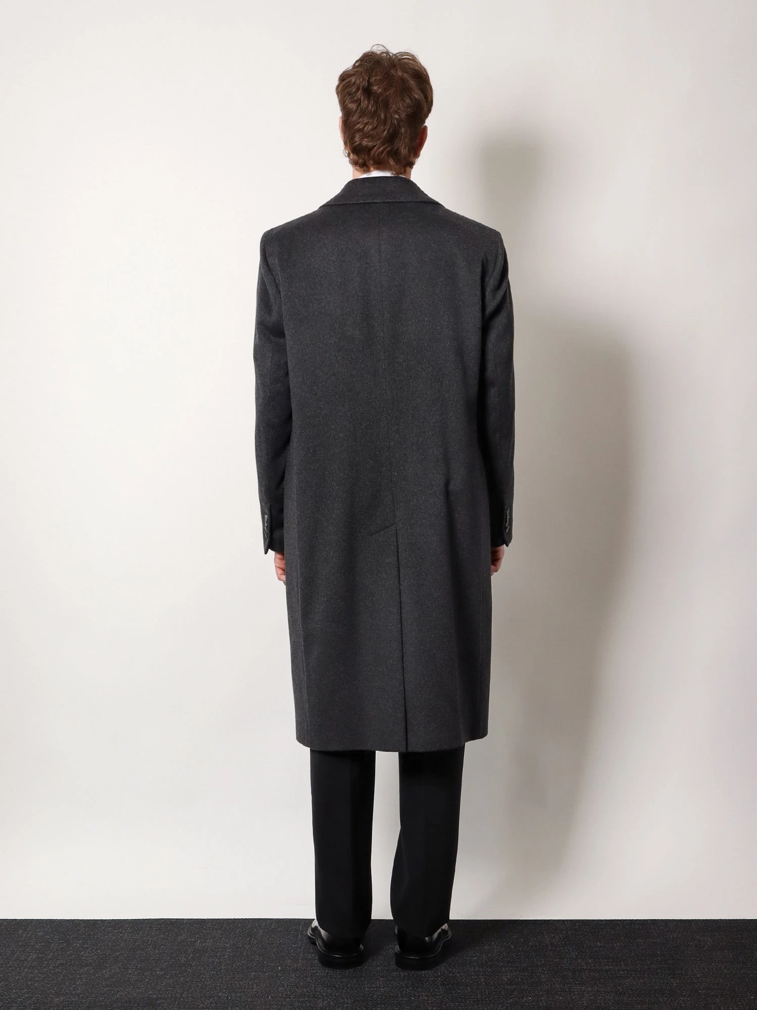 Cashmere coat with satin lining.webp