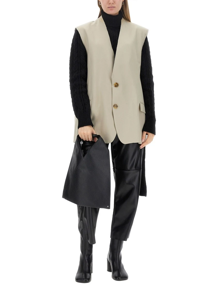 SINGLE-BREASTED VEST.webp