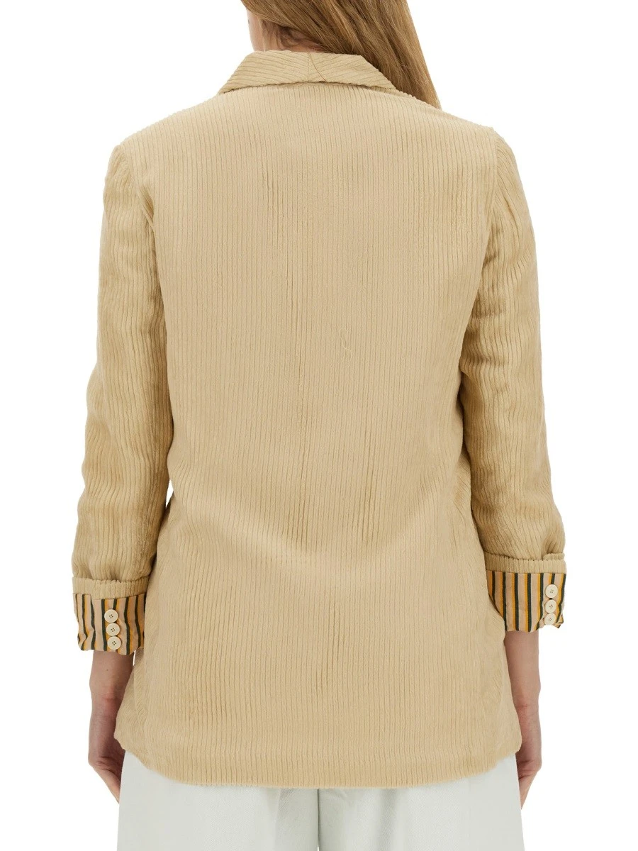 DOUBLE-BREASTED JACKET.webp