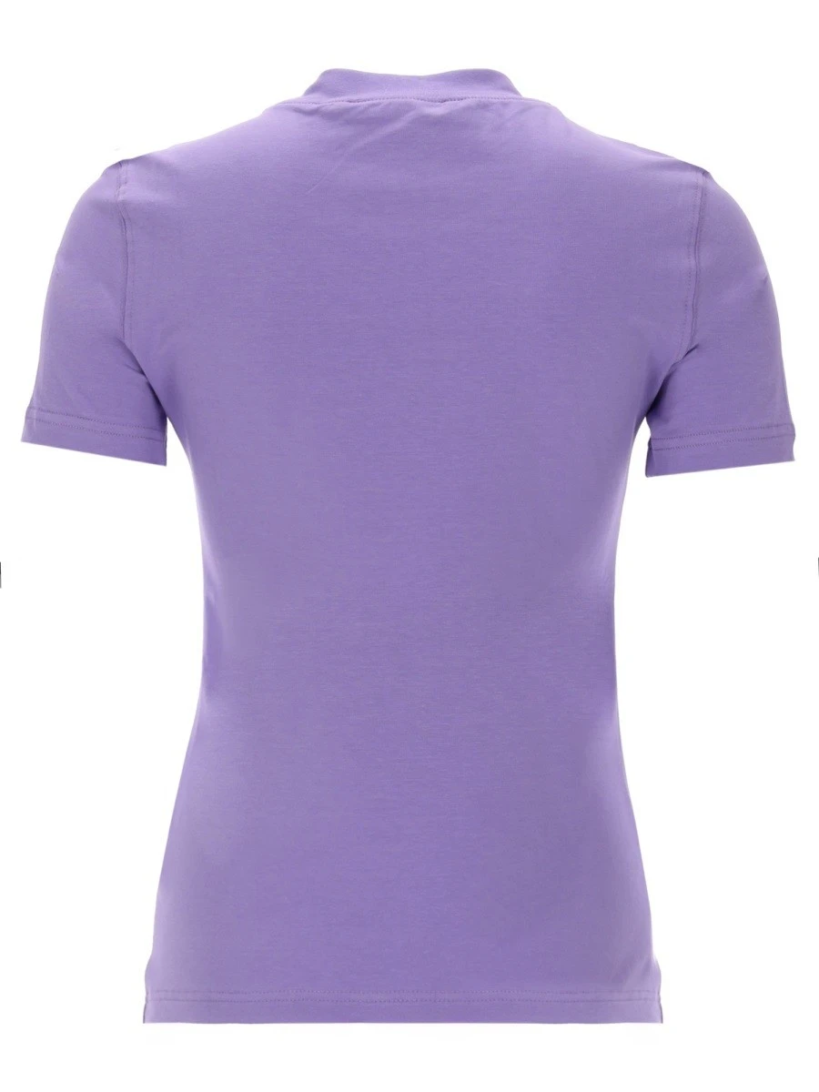 T-SHIRT CON LOGO.webp