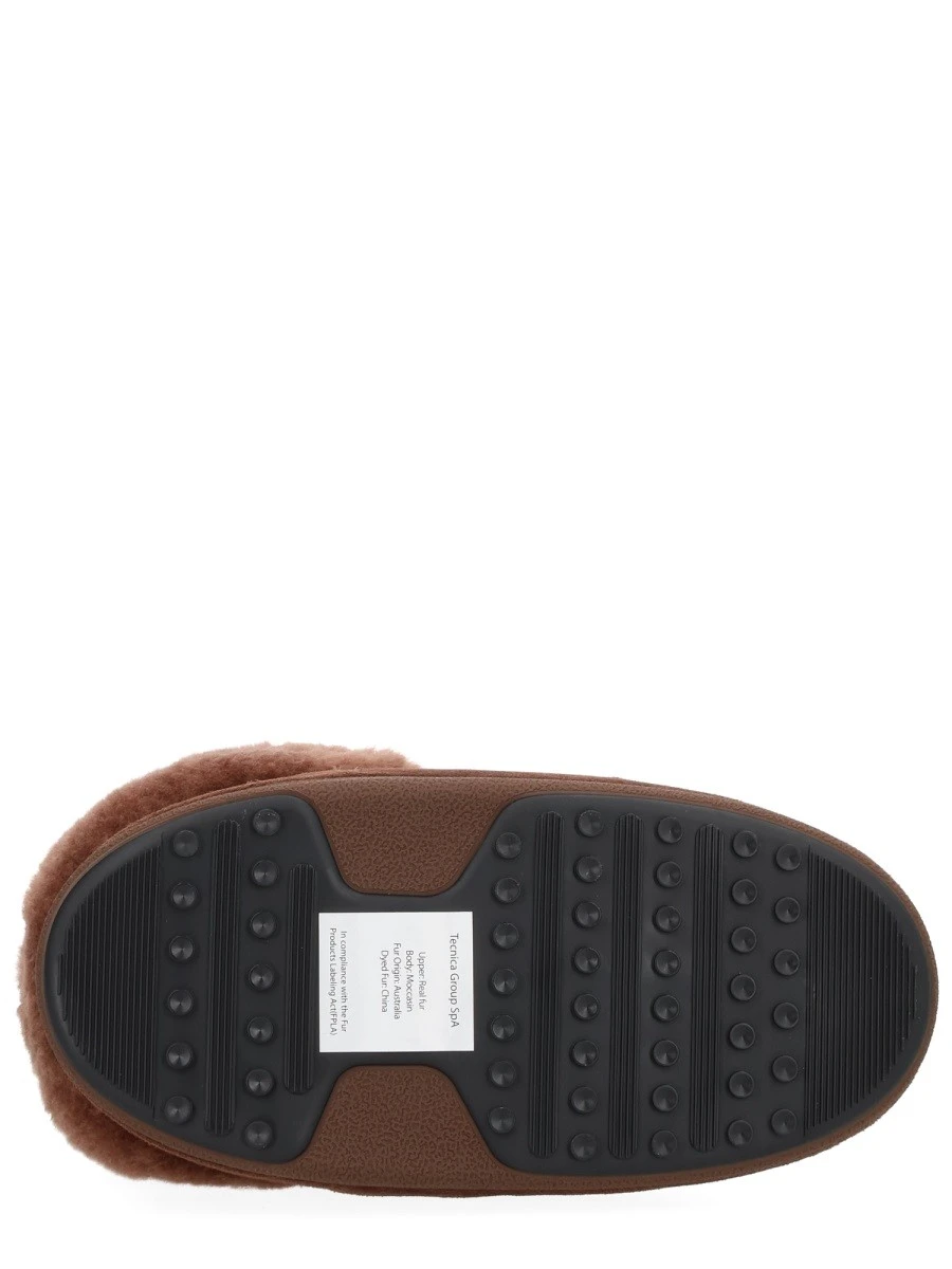 BOOT "MULE EVX CHALET MOON BOOT X GUEST IN RESIDENCE".webp
