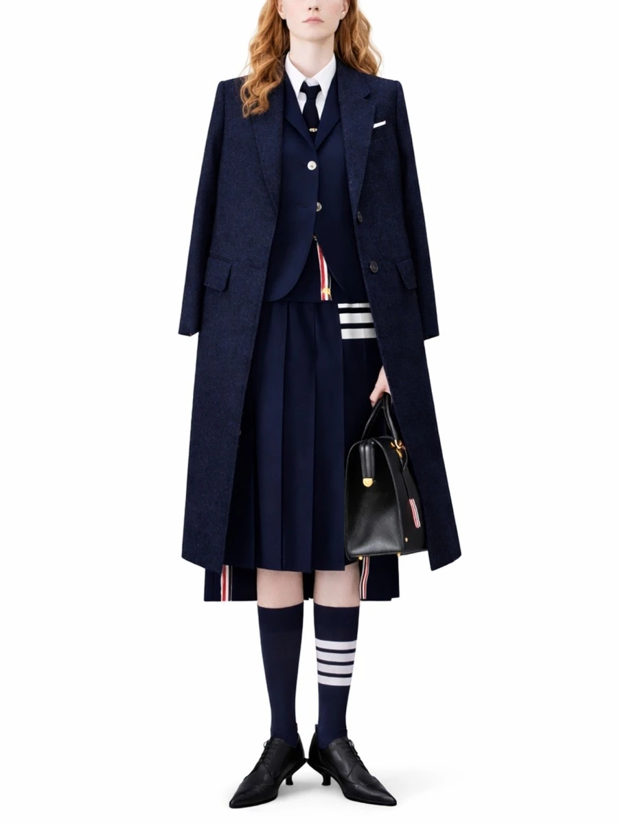 V-NECK CARDIGAN.webp