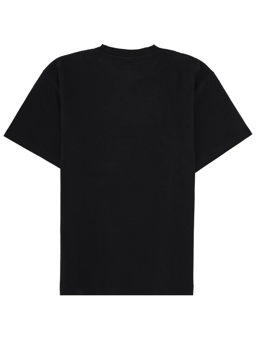 T-SHIRT CON LOGO.webp