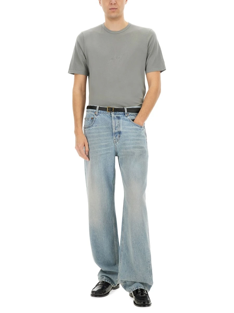 T-SHIRT CON LOGO.webp