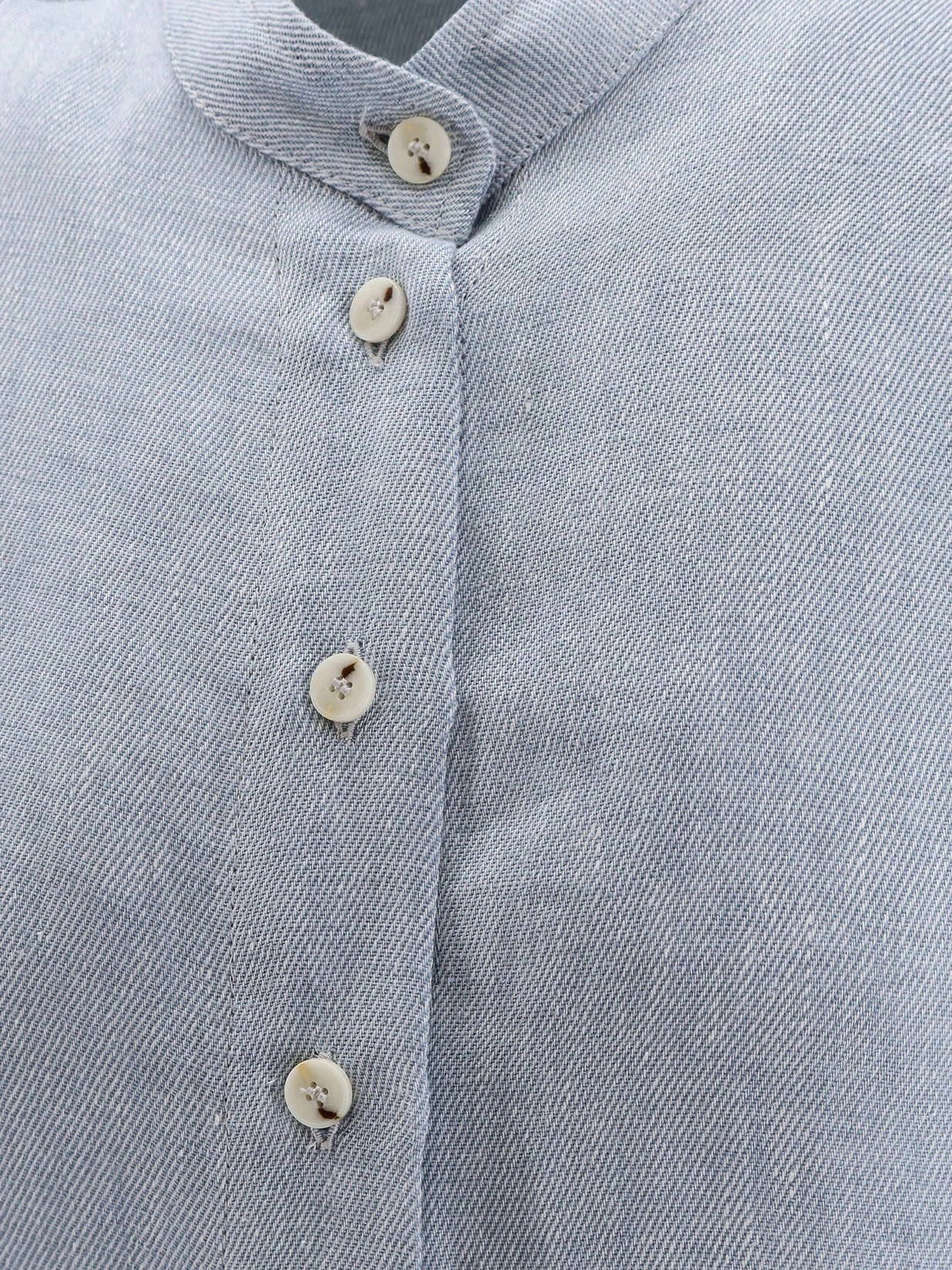 Délavé linen shirt.webp