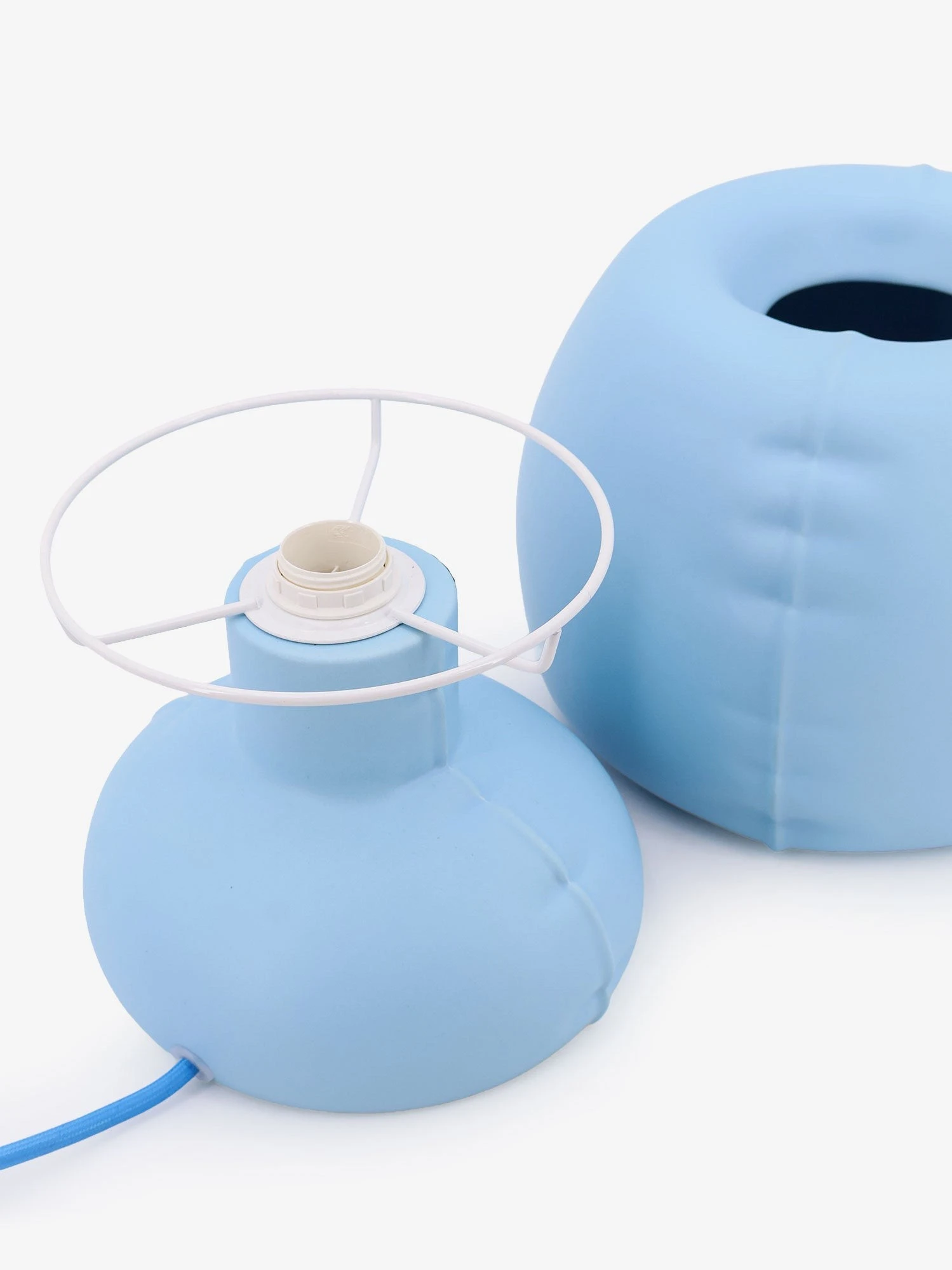 Ceramic table lamp.webp