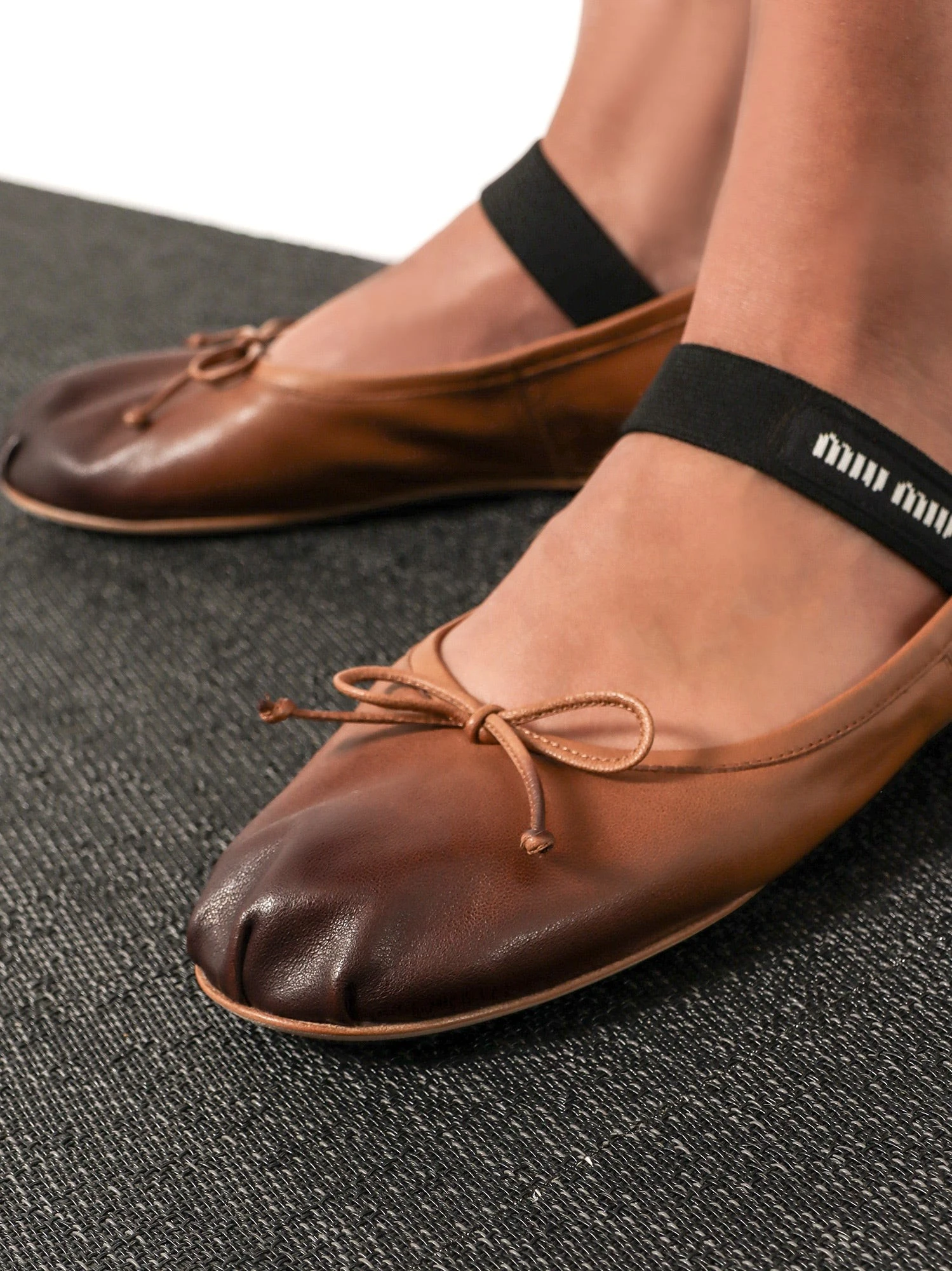 Leather ballerinas.webp